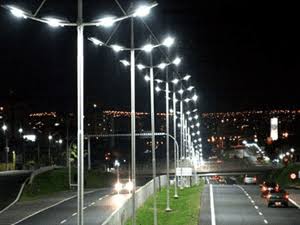 Bauru + Iluminada: Como Solicitar Serviços de Iluminação Pública